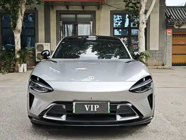 Xiaomi YU7 2025