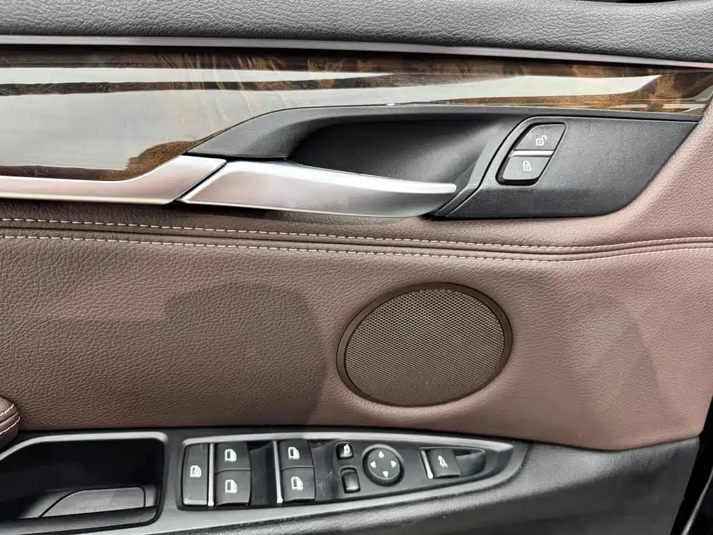BMW X5 2018 — фото 14