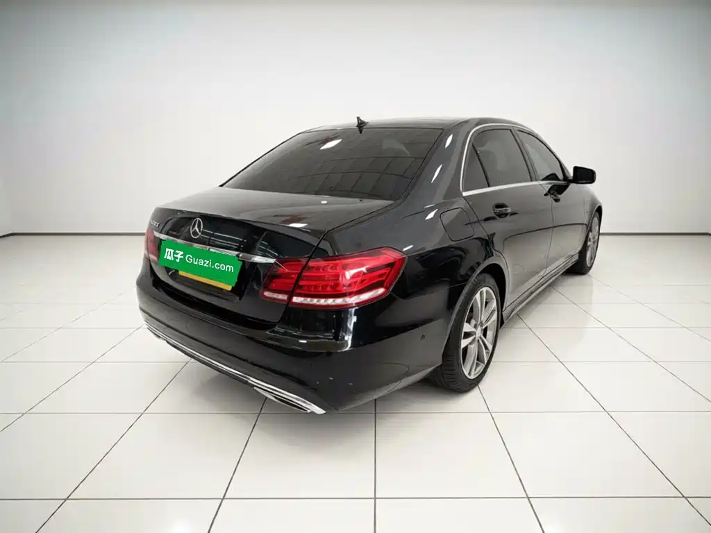 Mercedes-Benz E-Class 2015