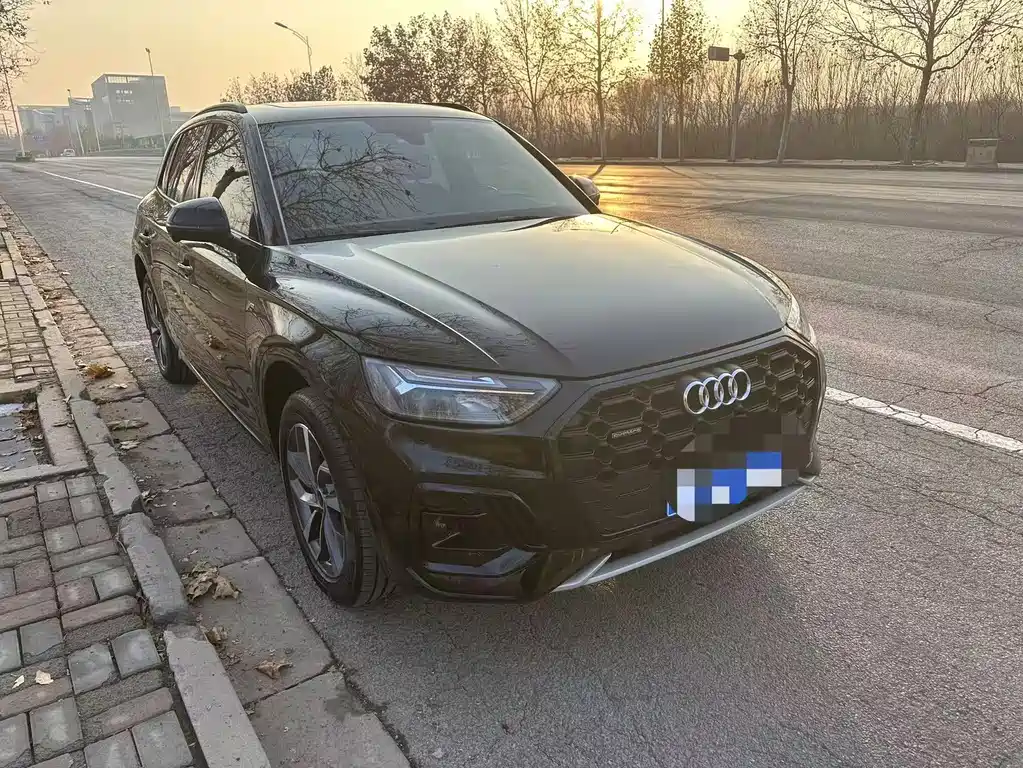 Audi Q5L 2025