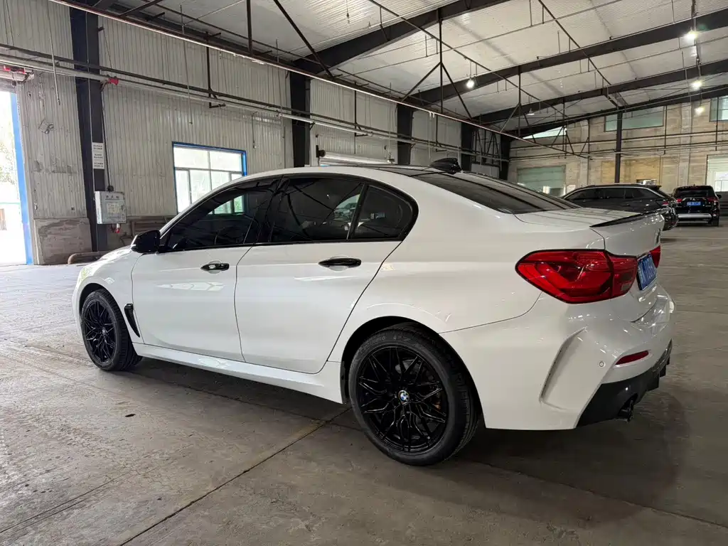 BMW 1 Series 2022