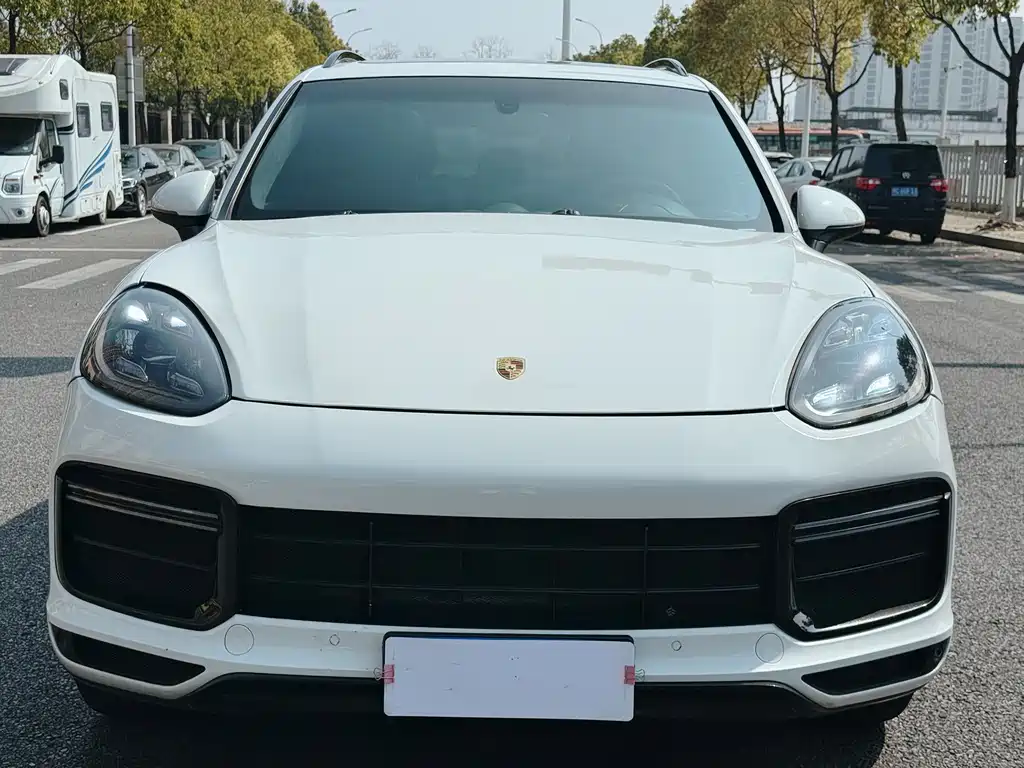 Porsche Cayenne 2016 — фото 2