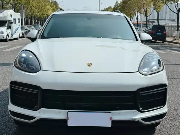 Porsche Cayenne 2016