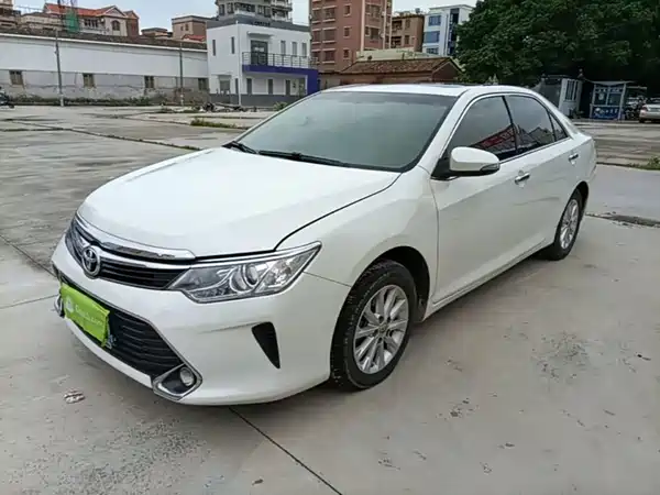 Toyota Camry 2017
