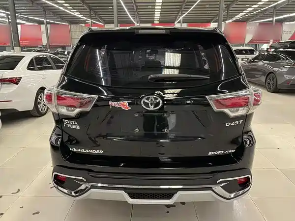 Toyota Highlander 2017