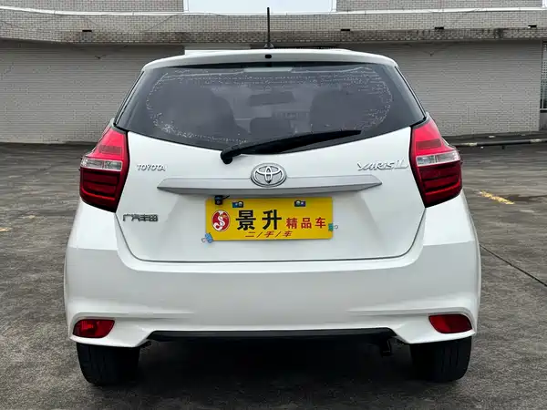 Toyota Yaris L 2019