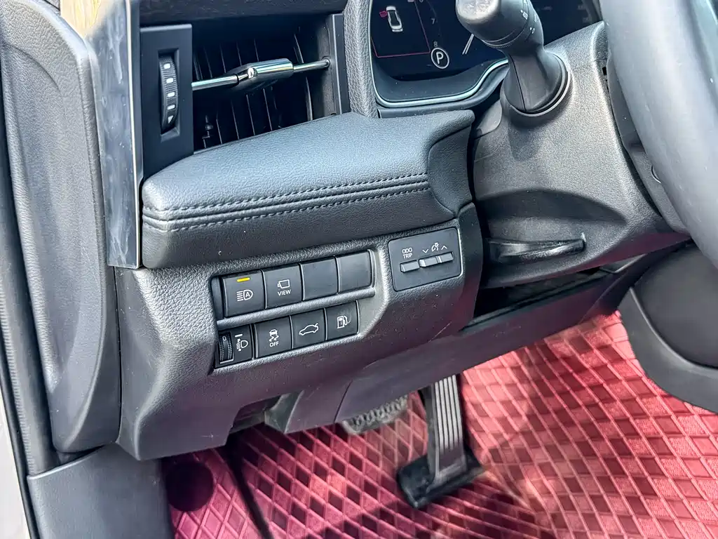 Toyota Avalon 2022 — фото 11