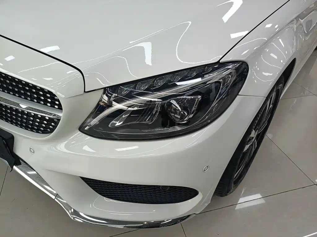 Mercedes-Benz C-Class 2017 — фото 18