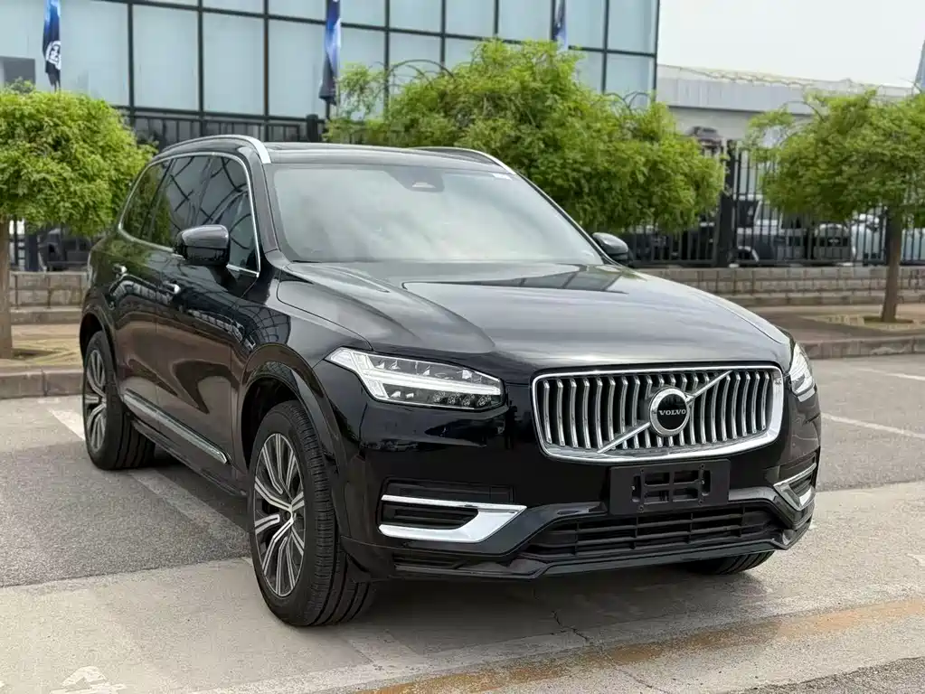 Volvo XC90 2023 — фото 3