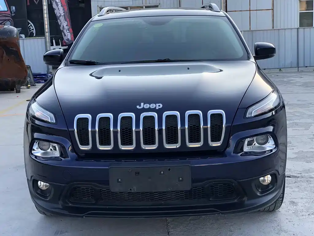 Jeep Cherokee 2016 — фото 2