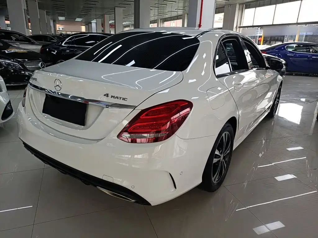 Mercedes-Benz C-Class 2017