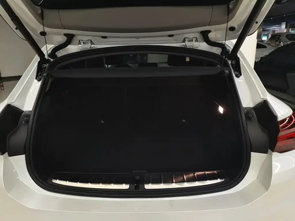 BMW X2 2022 — фото 19