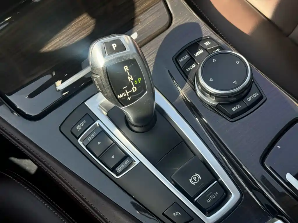 BMW 5 Series 2016