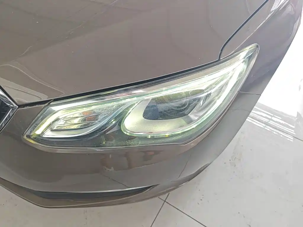 Buick Excelle 2017 — фото 24