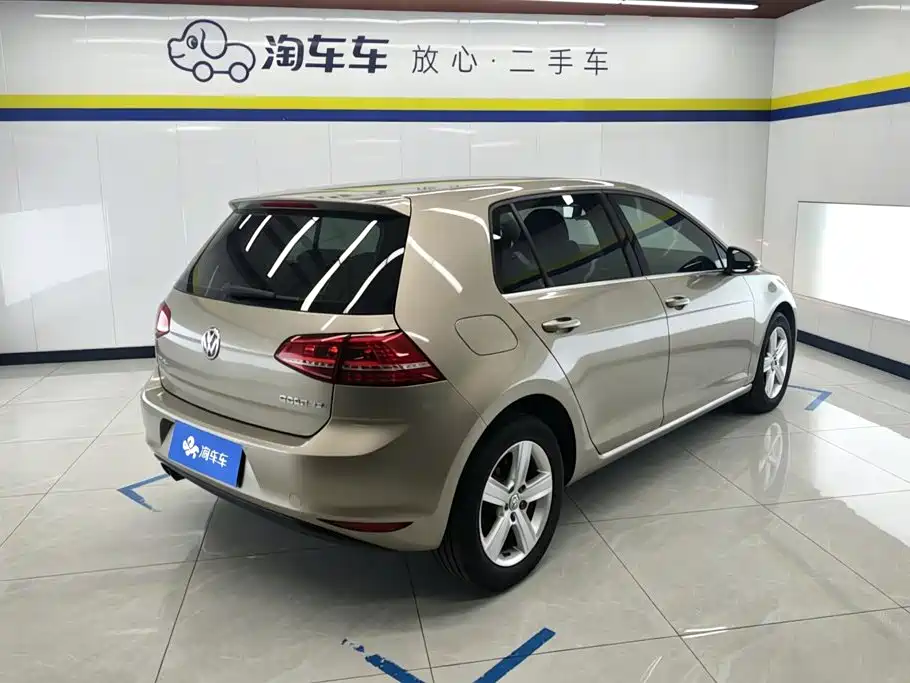 Volkswagen Golf 2014