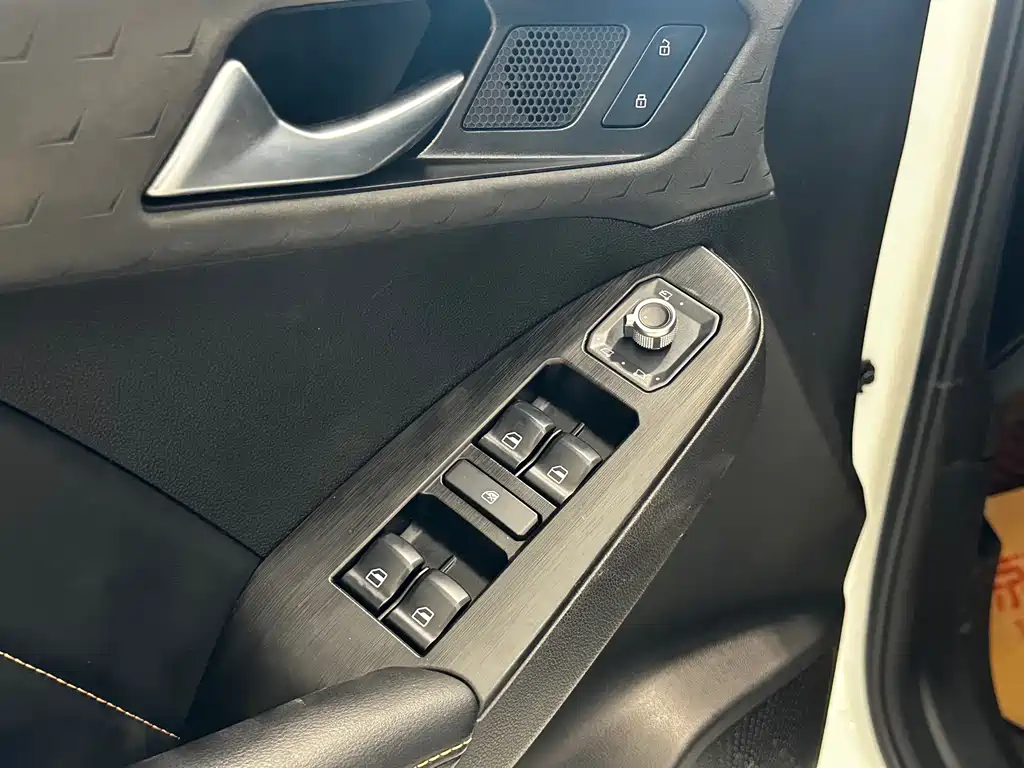 Haval Chitu 2022 — фото 12