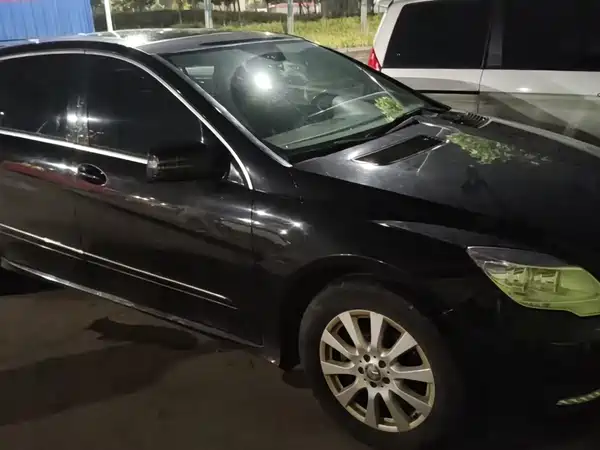 Mercedes-Benz R-Class 2015