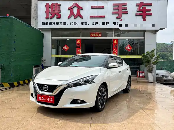 Nissan Bluebird 2019