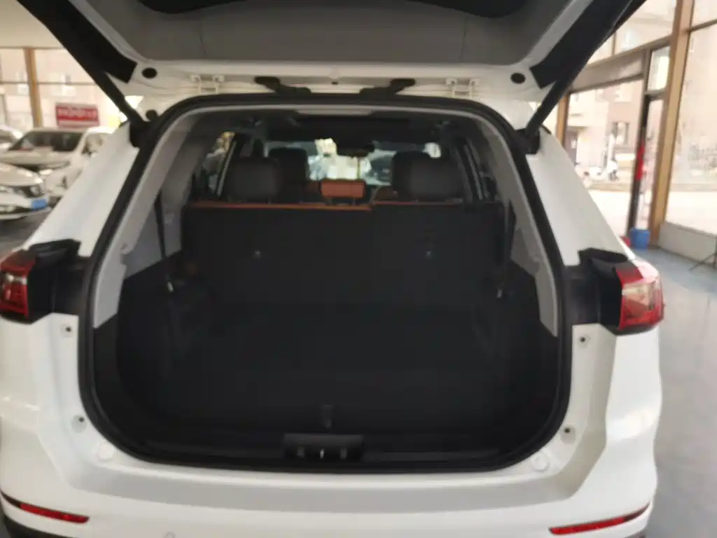 Chery Tiggo 8 PLUS 2021 — фото 19