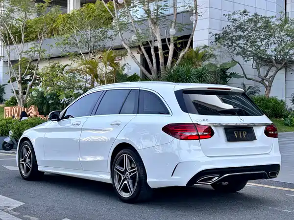 Mercedes-Benz C-Class 2020