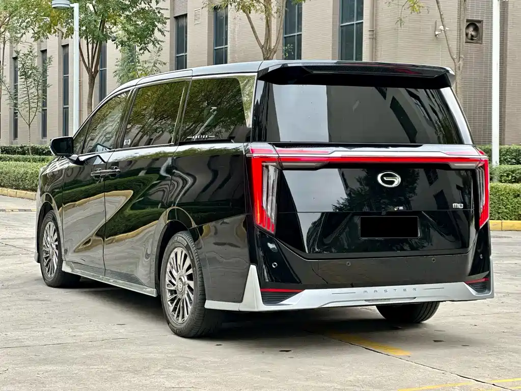 GAC Motor Trumpchi M8 2023 — фото 11