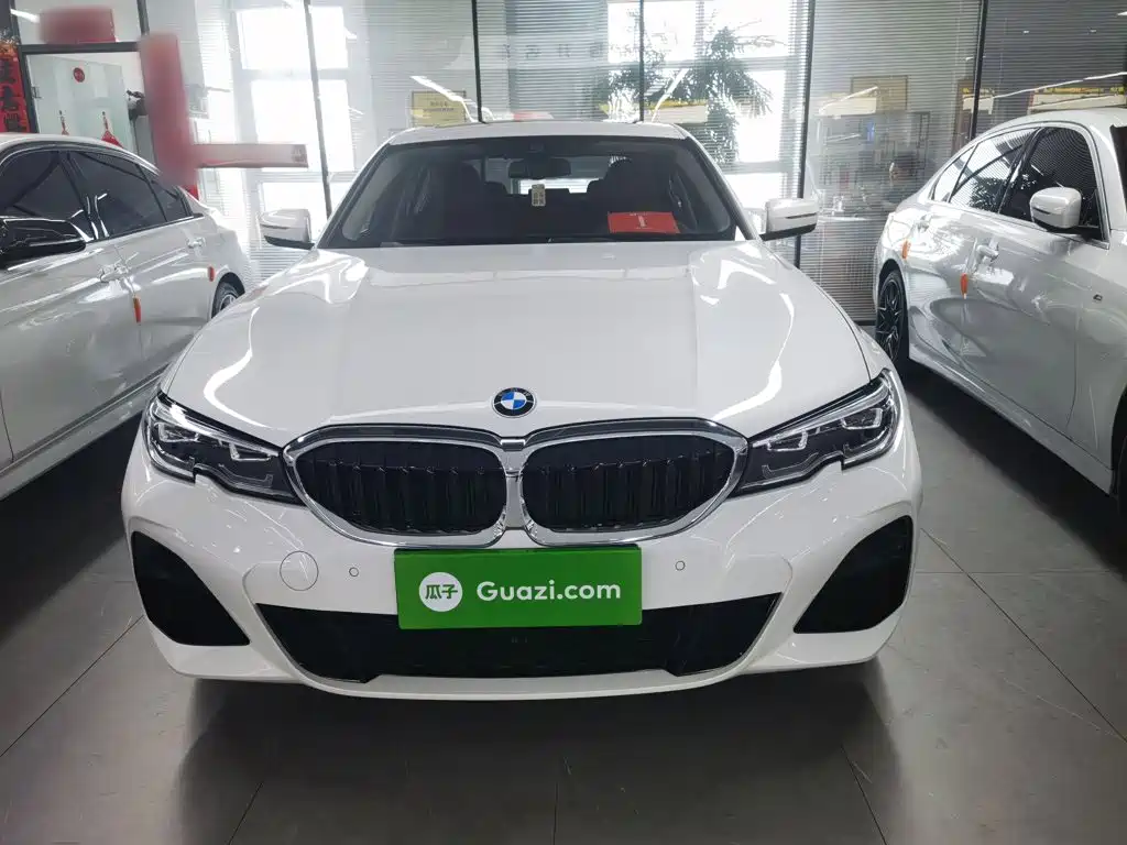BMW 3 Series 2021