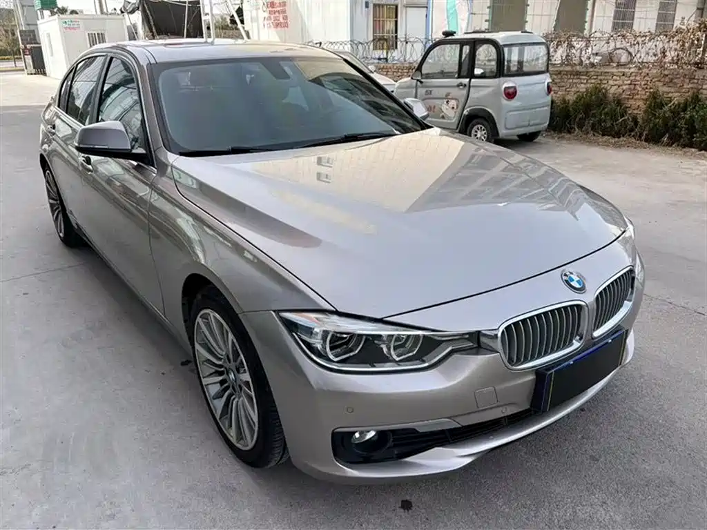 BMW 3 Series 2019 — фото 3
