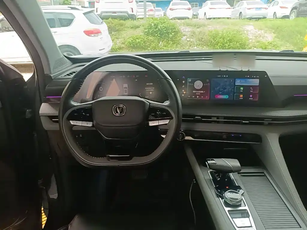Changan CS75PLUS 2022 — фото 10