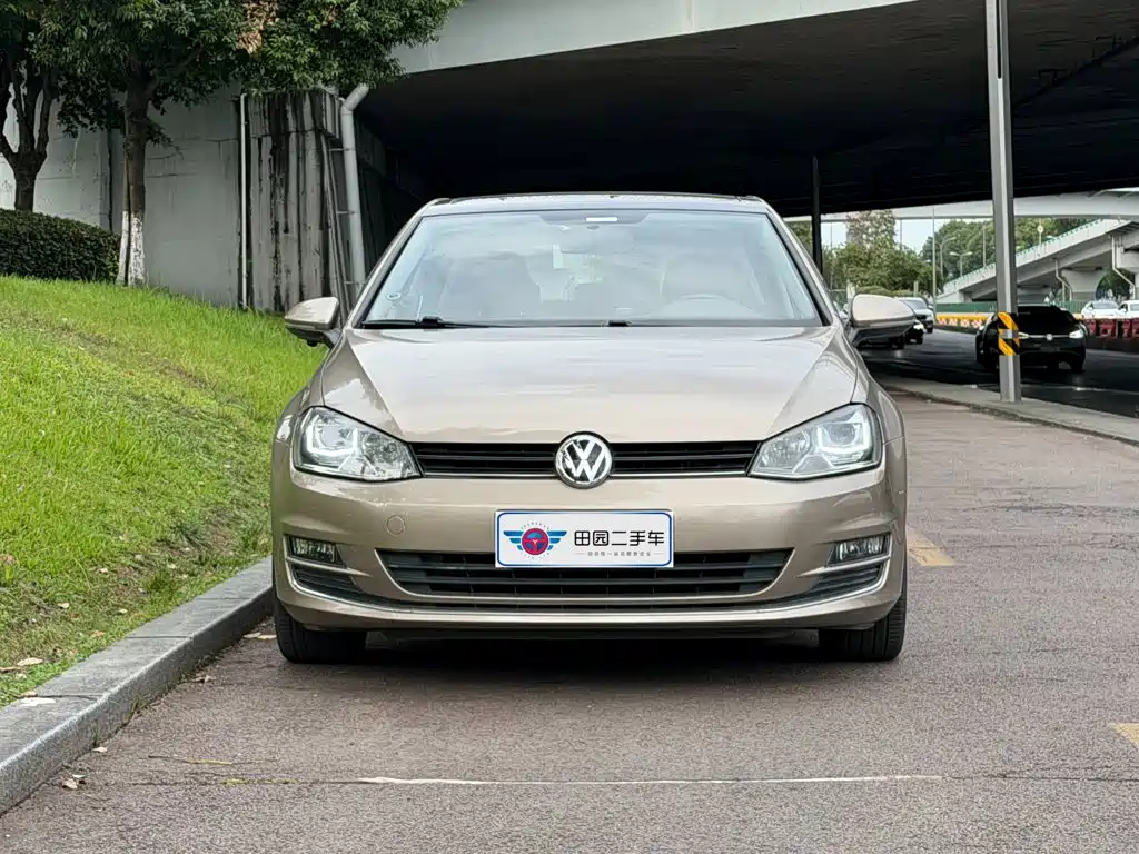 Volkswagen Golf 2016
