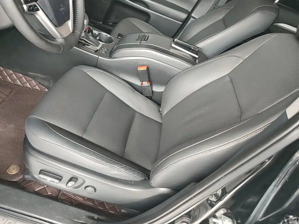 Toyota Highlander 2020 — фото 15