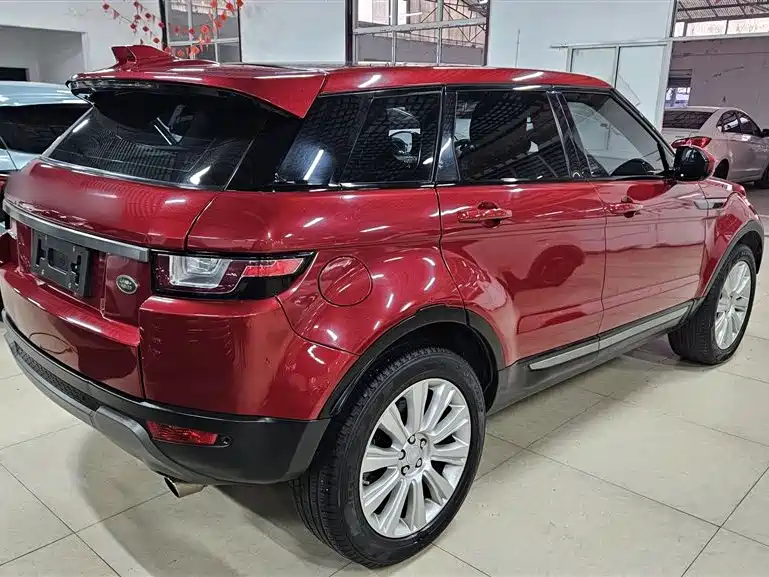 Land Rover Evoque 2018 — фото 26