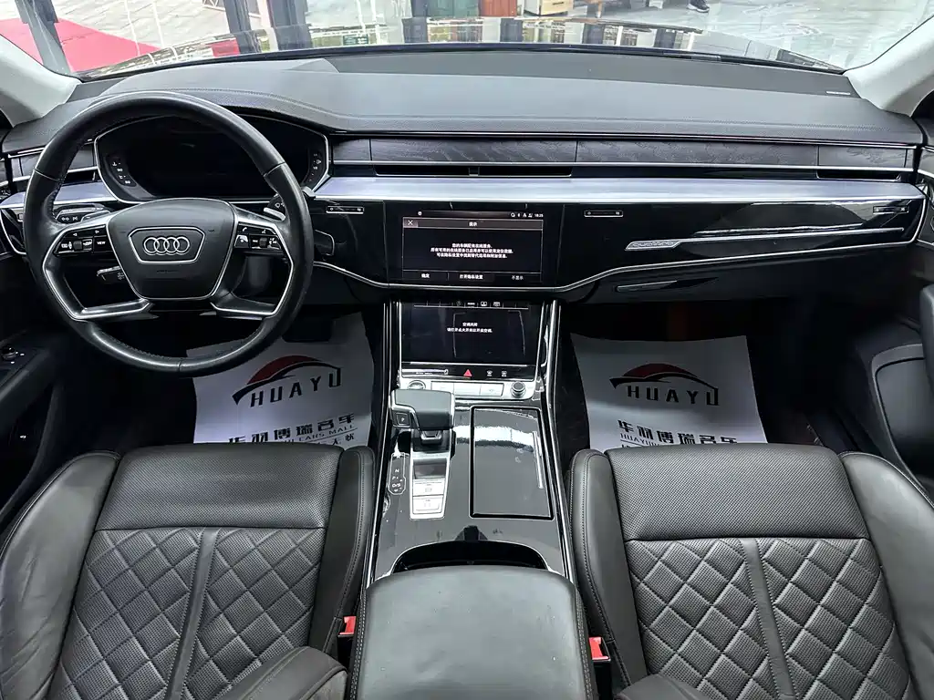 Audi A8 2021 — фото 16