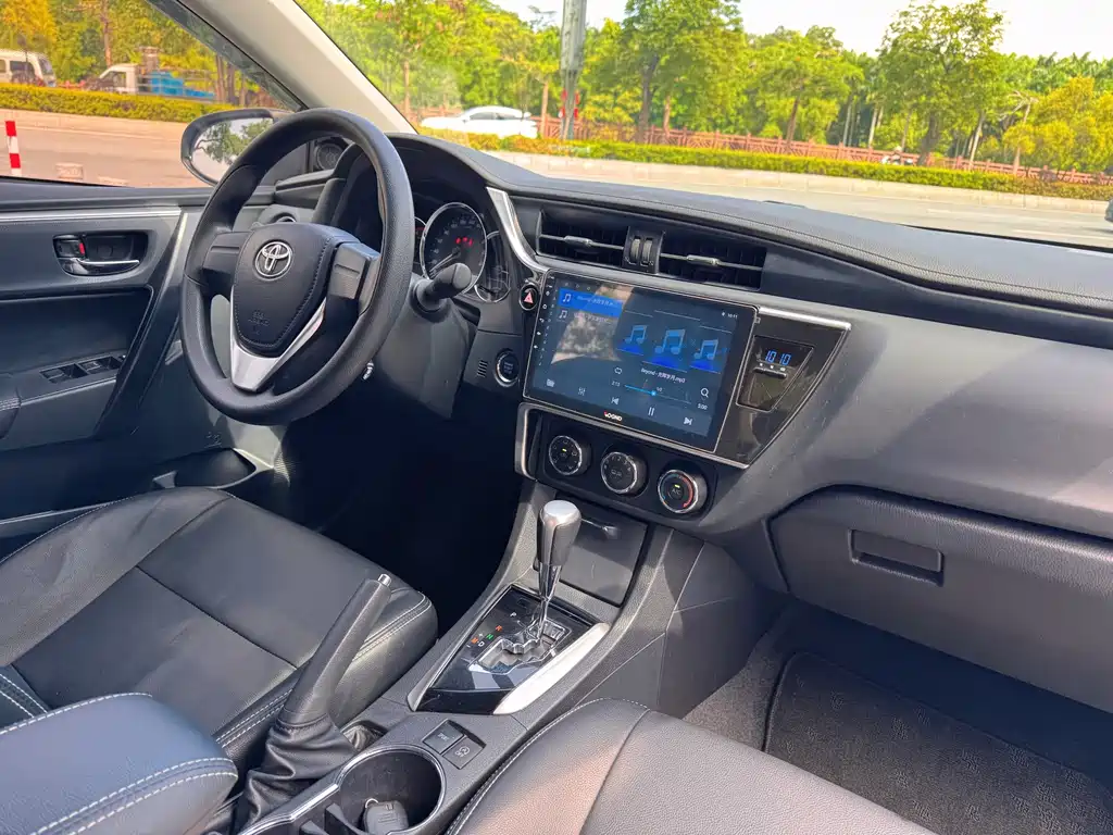 Toyota Corolla 2019 — фото 11