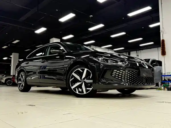Volkswagen Lamando 2023