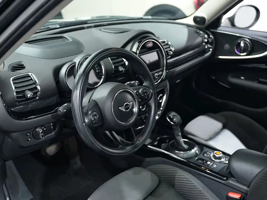 MINI Clubman 2016