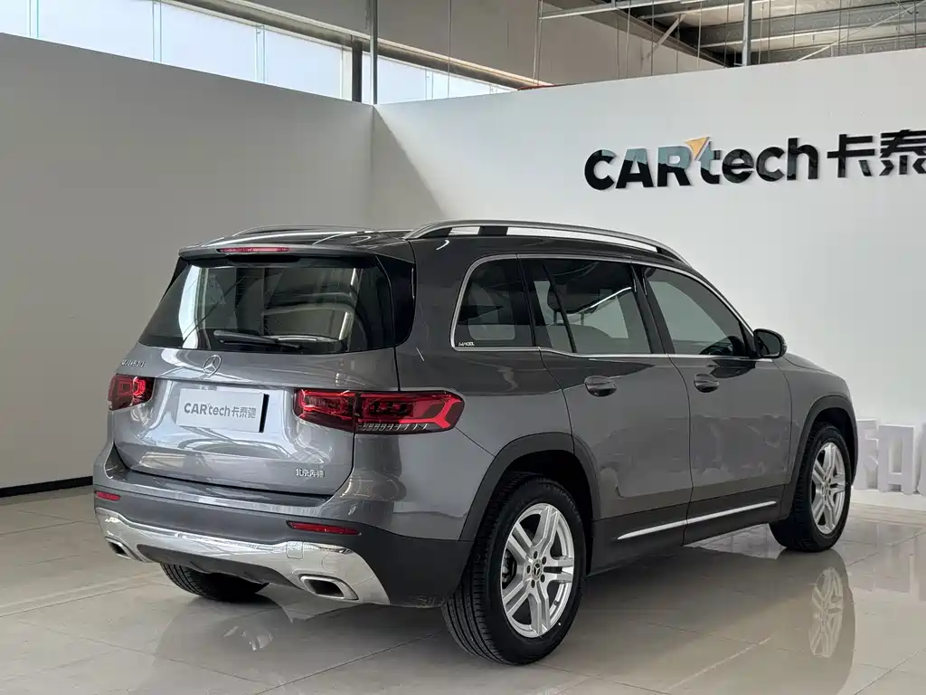 Mercedes-Benz GLB 2022