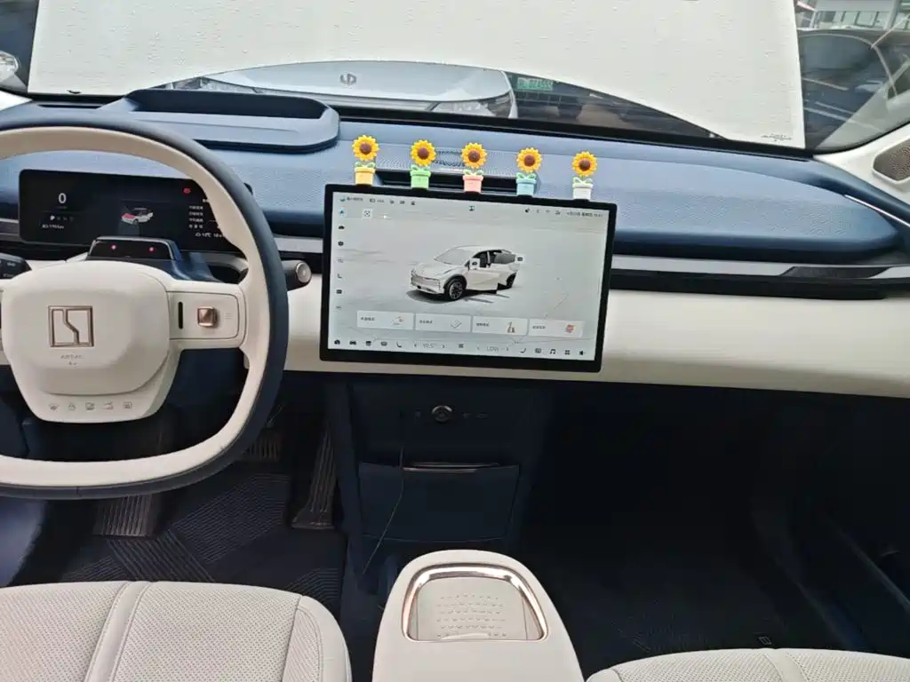 Zeekr X 2024 — фото 9