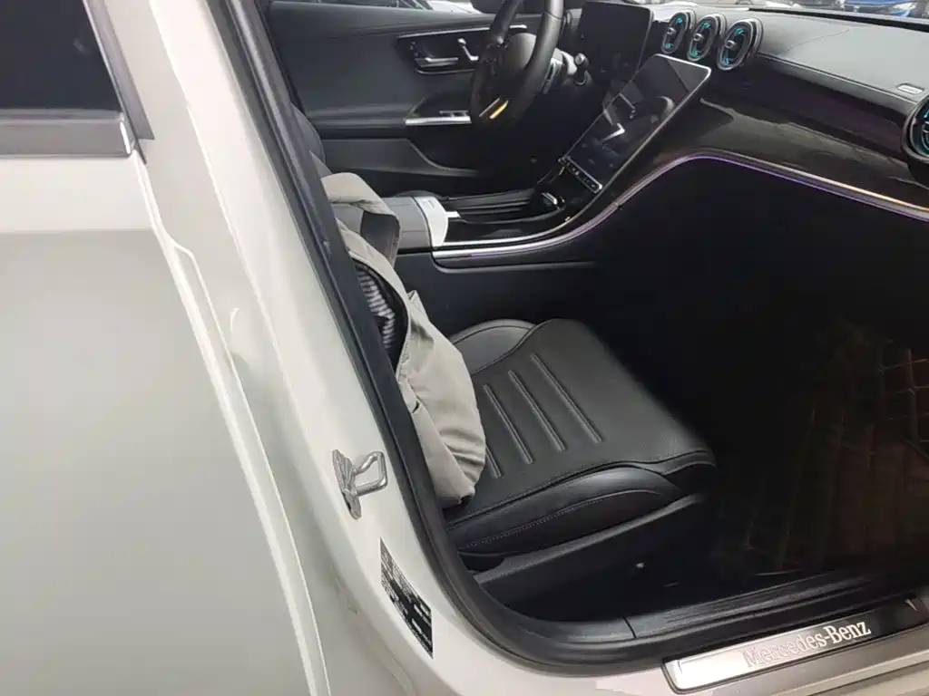 Mercedes-Benz C-Class 2022 — фото 19