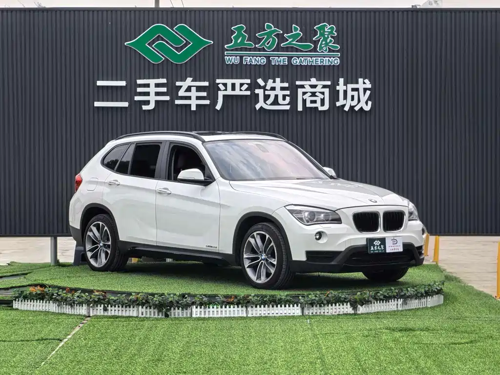 BMW X1 2014 — фото 3