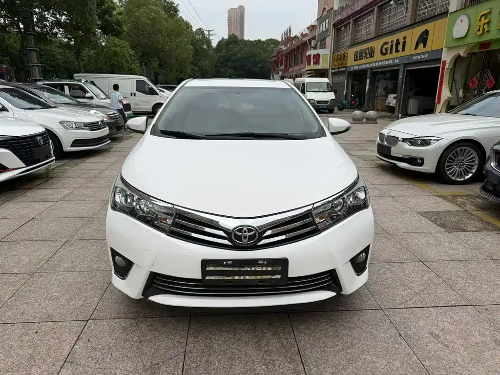 Toyota Corolla 2015