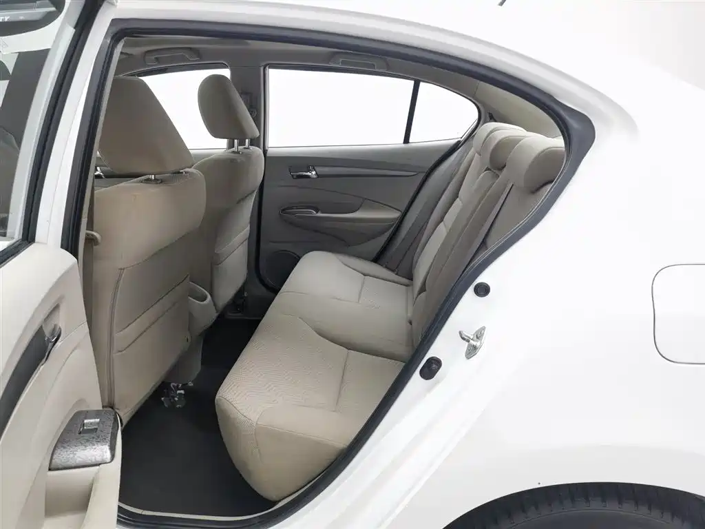 Honda City Classic 2013 — фото 15