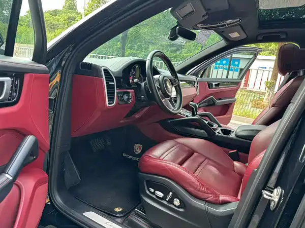 Porsche Cayenne 2019
