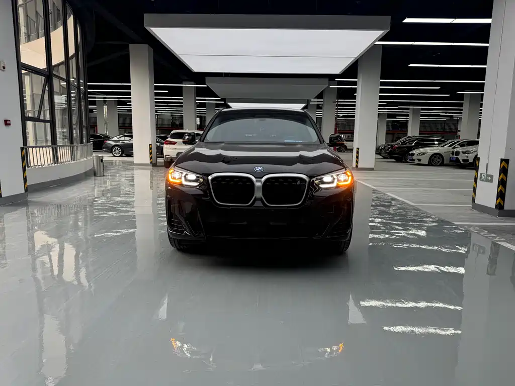 BMW iX3 2023 — фото 2