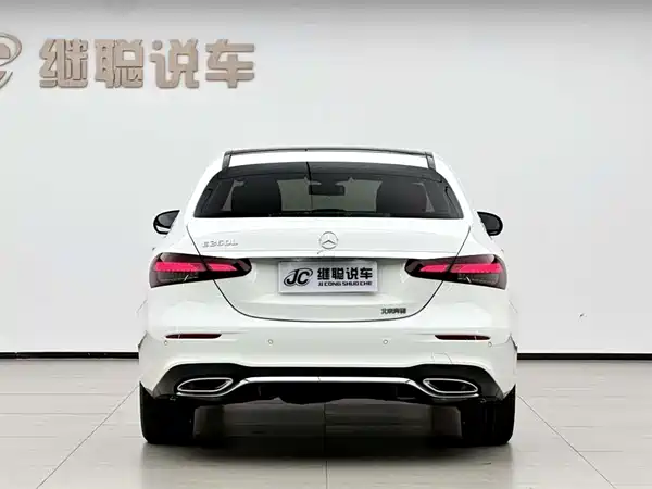 Mercedes-Benz E-Class 2022
