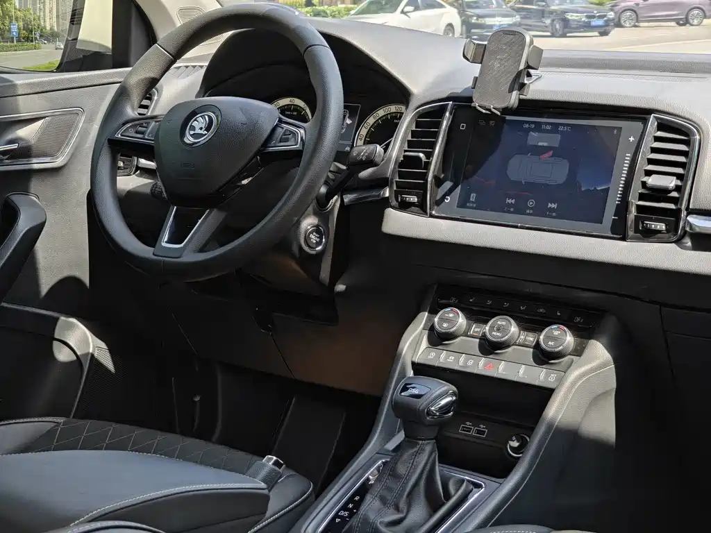 Skoda Karoq 2018 — фото 15