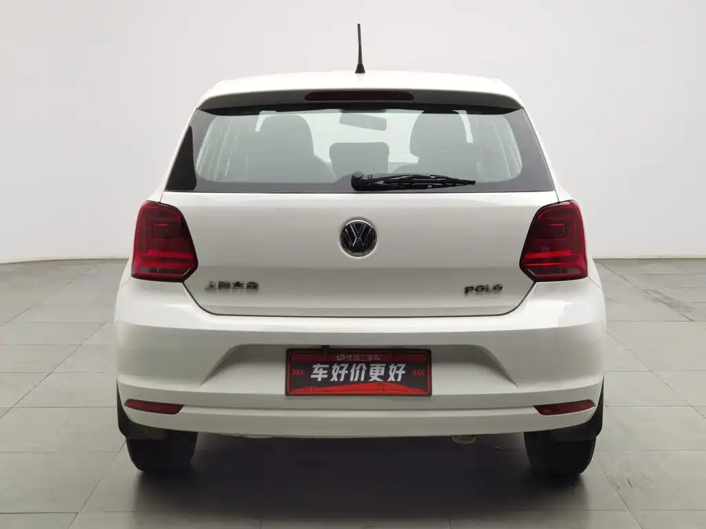 Volkswagen Polo 2015
