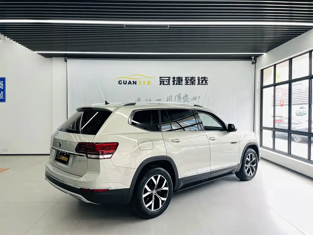 Volkswagen Teramont 2019 — фото 18