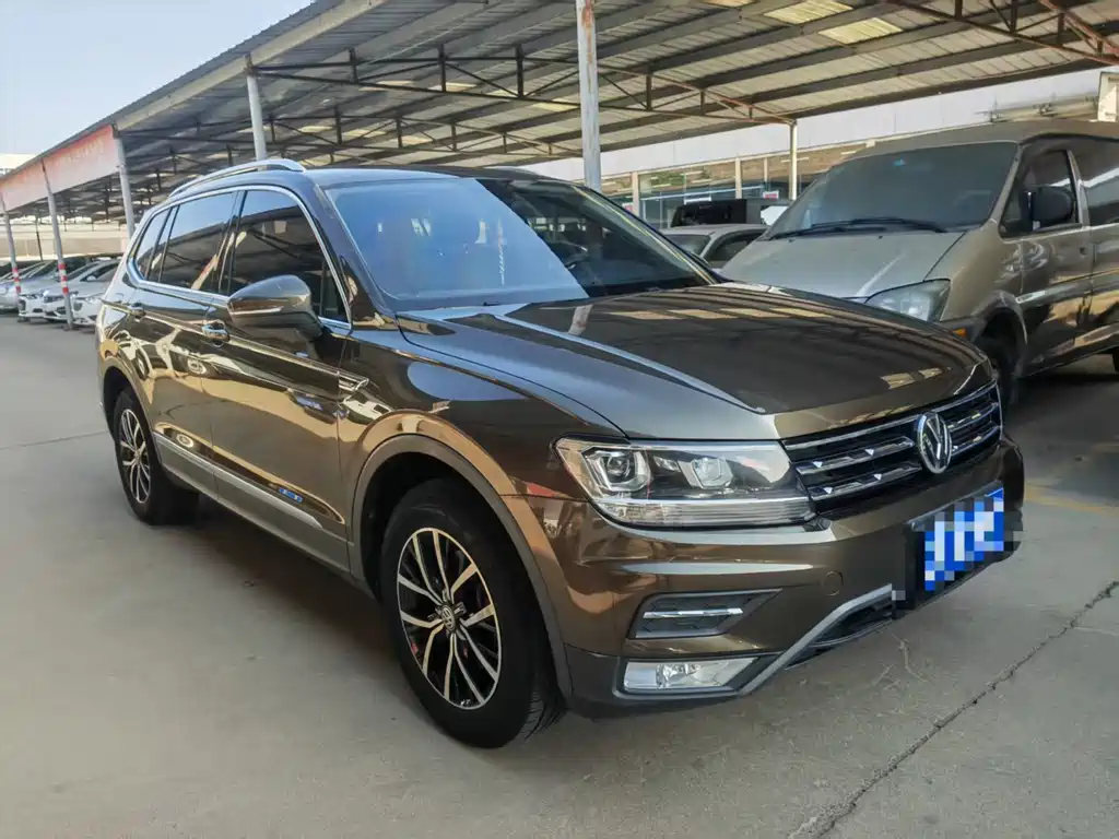 Volkswagen Tiguan L 2018 — фото 3