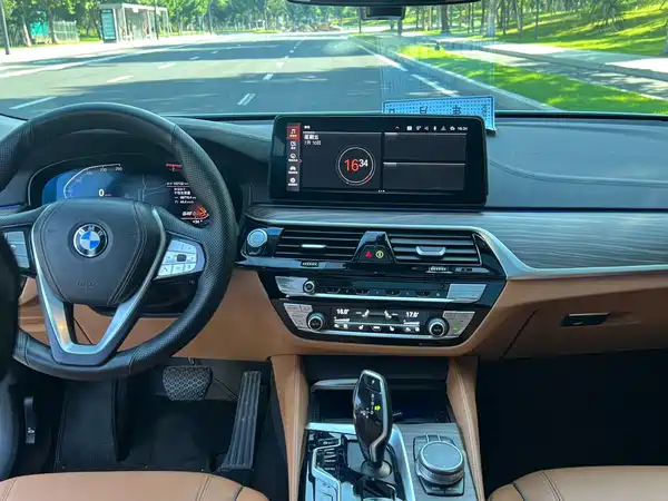 BMW 6 Series GT 2021