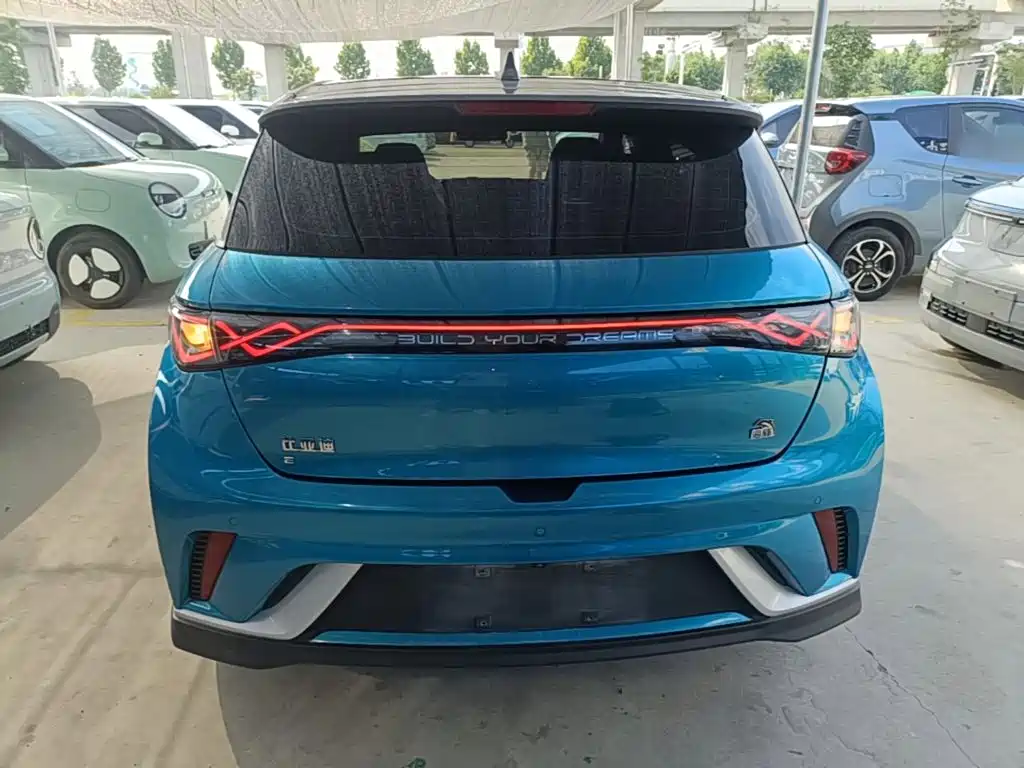 BYD Dolphin 2022